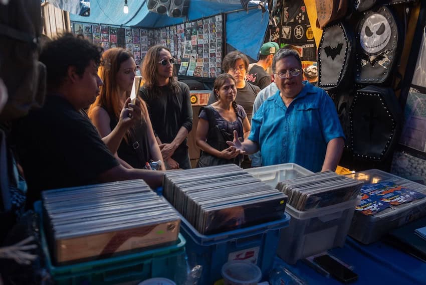 Tianguis Cultural del Chop in Mexico City
