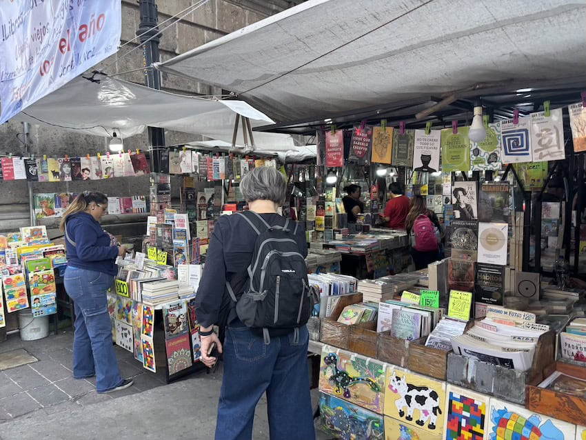 Mercado de Libros Antiguos in Mexico City