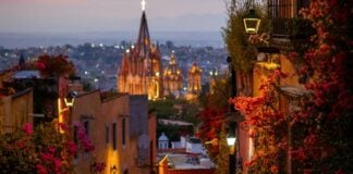 San Miguel de Allende, view of the cathedral from a side street