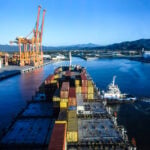 A container ship in the Pacific port of Manzanillo, Colima.