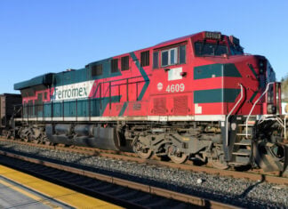 A Ferromex train