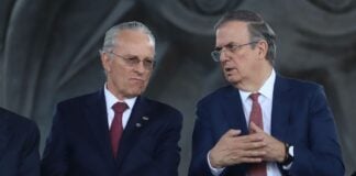 José Medina Mora alongside Marcelo Ebrard