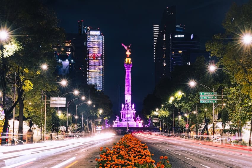 The Cuauhtémoc neighborhood is at risk of earthquake damage due to its high-rise skyscrapers