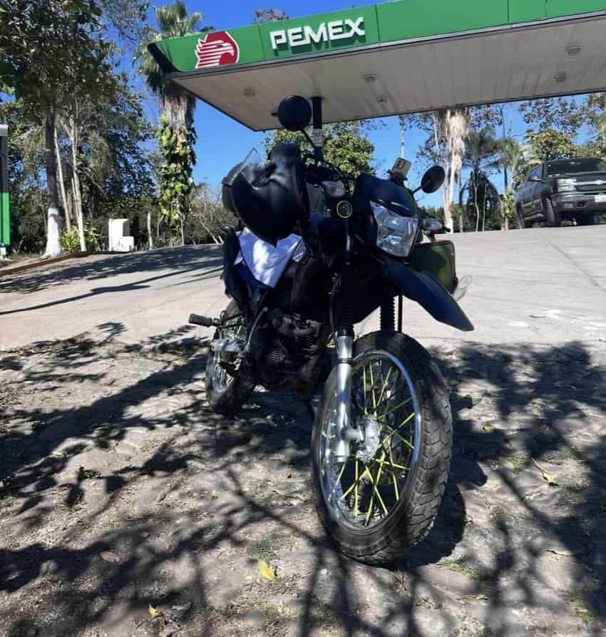 Dora the motorcycle at a Pemex station