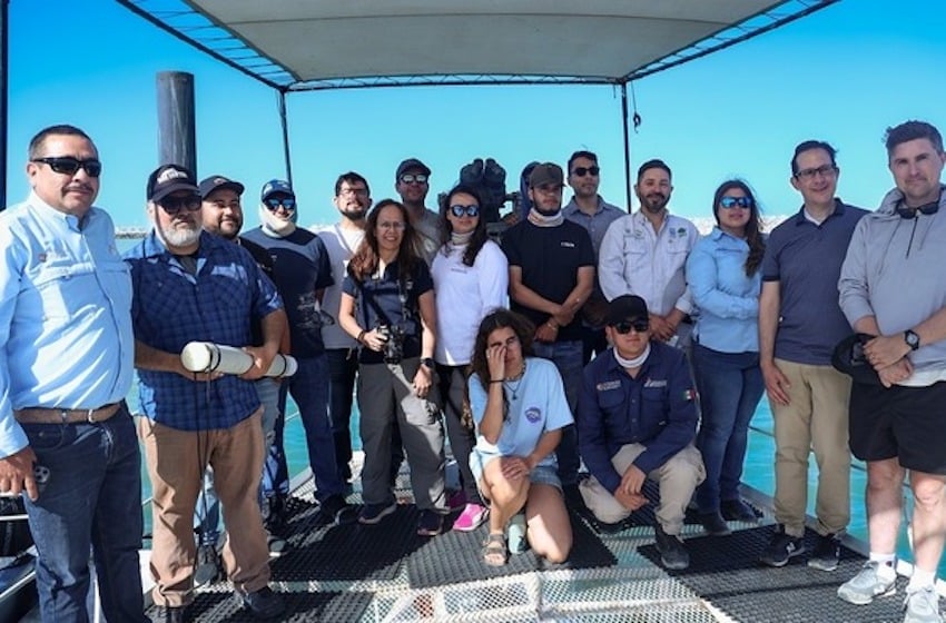 Eight young residents of San Felipe, Baja California, recently received training to become citizen observers of the vaquita.