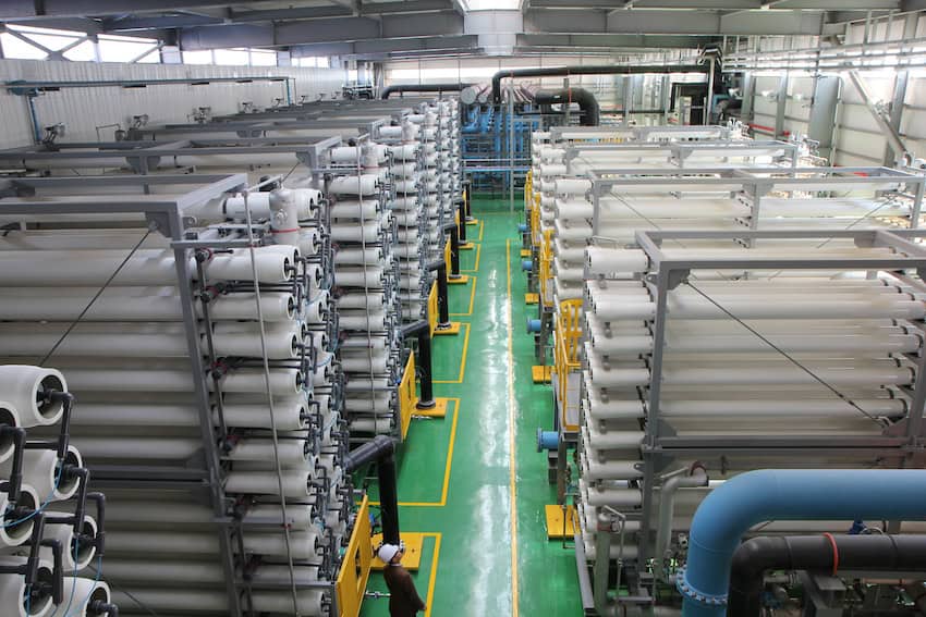Reverse osmosis desalination and water treatment facilities