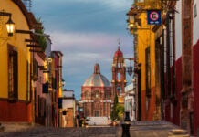 The Temple of San Francisco in San Miguel de Allende.
