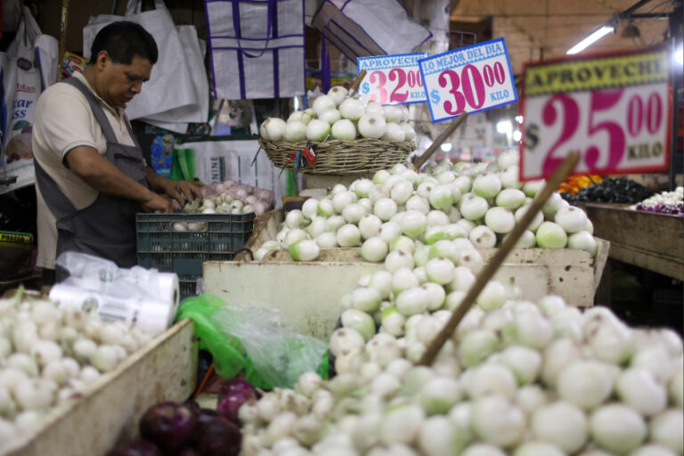Mexico's inflation rate rises to 3.26% in August 2026