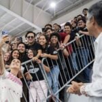 Sheinbaum with young fans