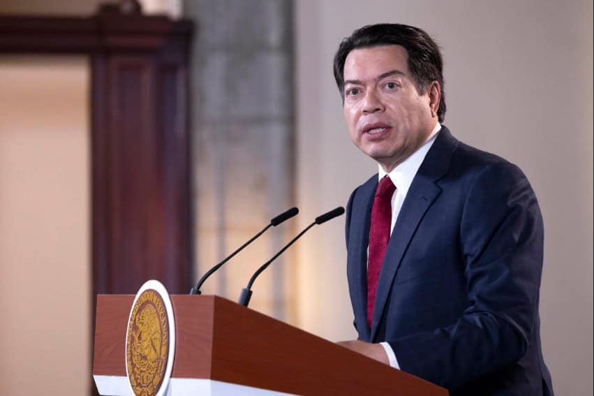 Education Minister Mario Delgado speaks at the September 21 presidential press conference