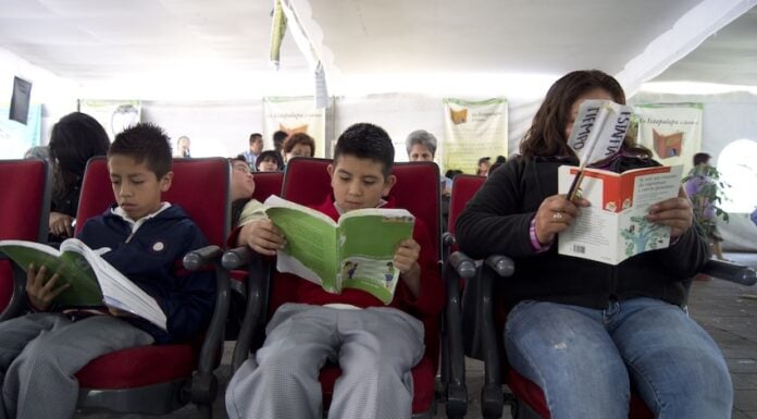 Mexican students practicing reading