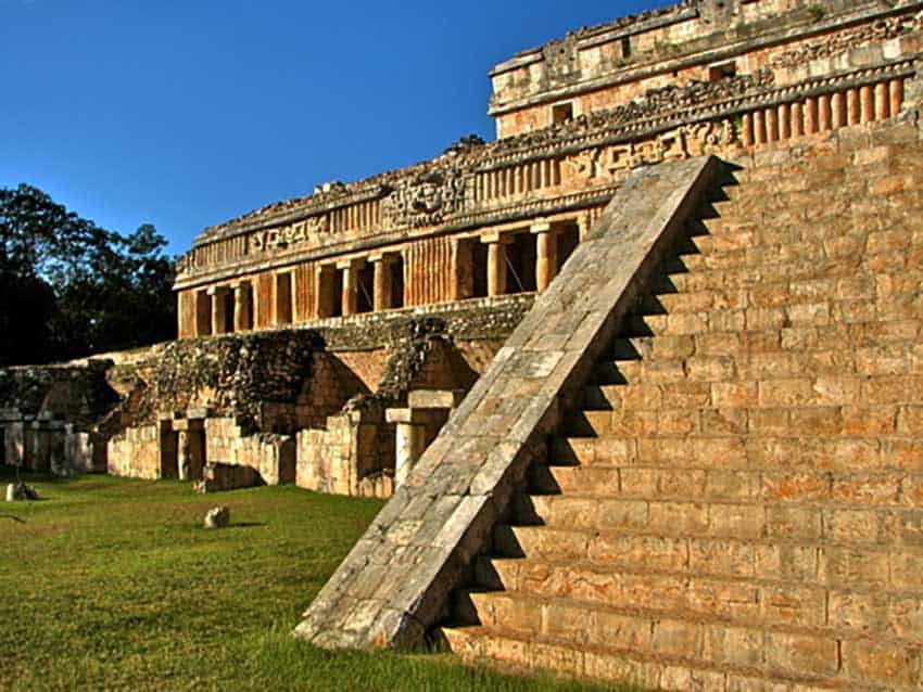 Great Palace of Sayil