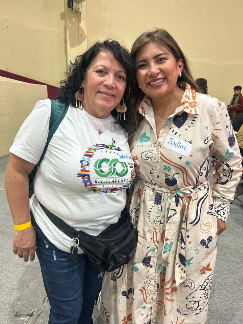 Chilean grassroots recycling leader Soledad Mella, left, with Ecuadorian participant Jadira Vivanco of Fundación Avina in Quito.