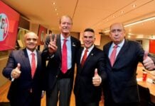 Vicente Fox with PRI leader Alito Moreno and allies