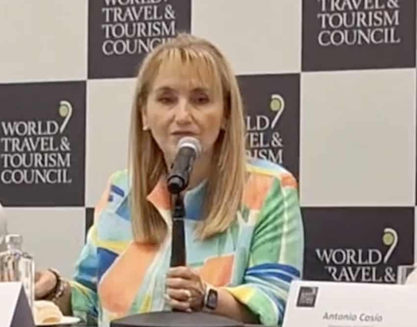 Gloria Guevara
