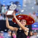 Iva Jovic claims the trophy and a nifty sombrero at the 2025 Guadalajara Open