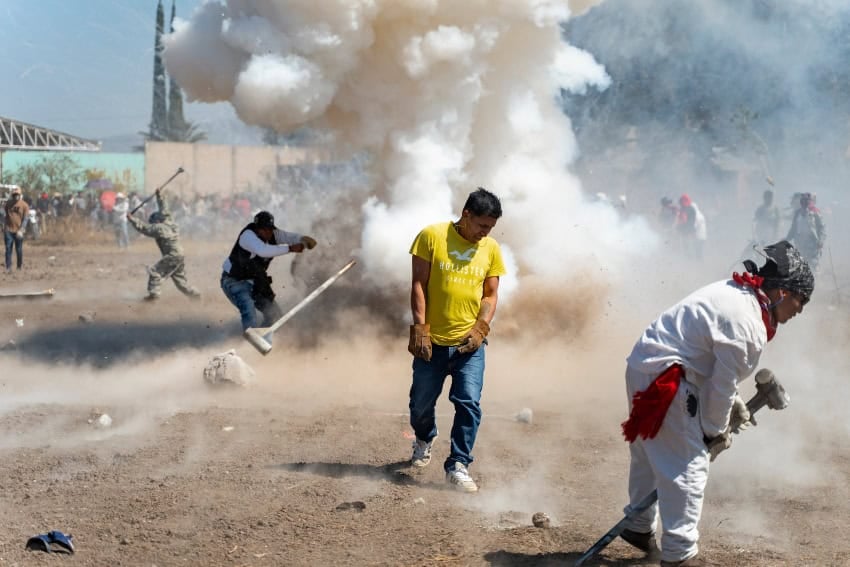 San Juan de la Vega sledgehammer ritual