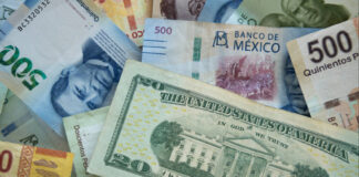 Mexican pesos and US dollars