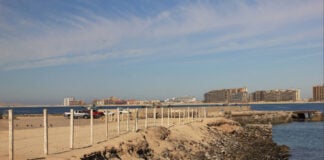 Coastal pier with view of Puerto Peñasco/Rocky Point in Sonora