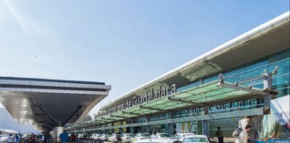 Taxis wait at the entrance of Guadalajara International Airport (GDL)
