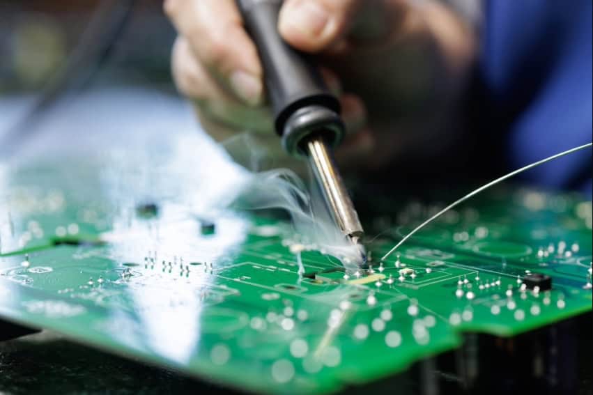 Mexico is aiming for 20%-40% Mexican value-add in electronics exports, a trade official said, as US trade talks got pushed to October.