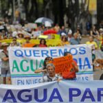 water protesters in GDL.