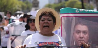 Marching mother of a disappeared person in Mexico