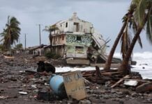 Resident of states affected by Simon have been warned to take precautions. Thos steas include Colima (shown here on Sunday), Michoacán, Jalisco, Nayarit and Sinaloa.