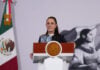 President Sheinbaum at the podium of her October 15 press conference