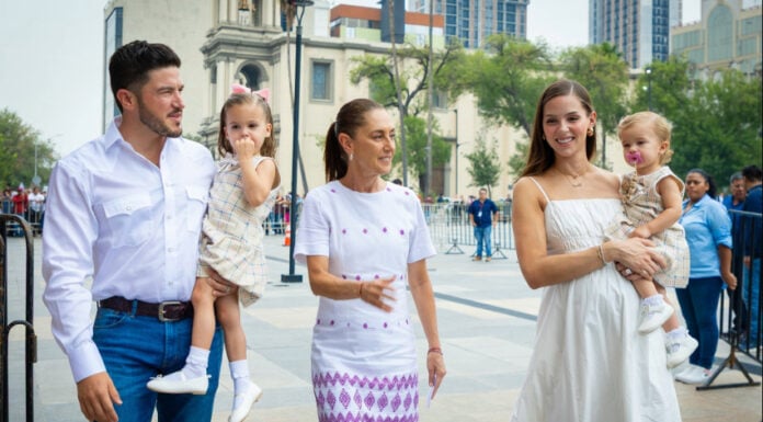 President Sheinbaum with the family of Nuevo León Gov. Samuel García