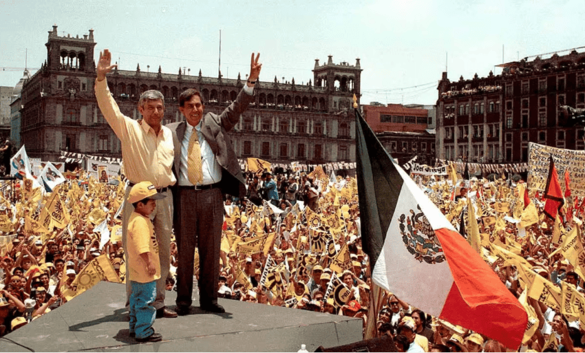 Cuauhtémoc Cárdenas with Andrés Manuel López Obrador at a campaign rally in the Mexico City Zócalo in 2000