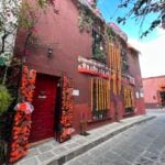 A building decorated with cempasúchil to celebrate Día de Muertos in San Miguel de Allende.