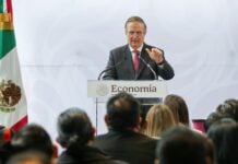 Marcelo Ebrard at a press conference