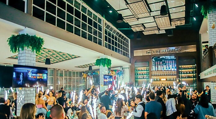 A Sala de Despecho, or "night of spite" party in Mexico.