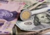 Mexican pesos and US dollar bills